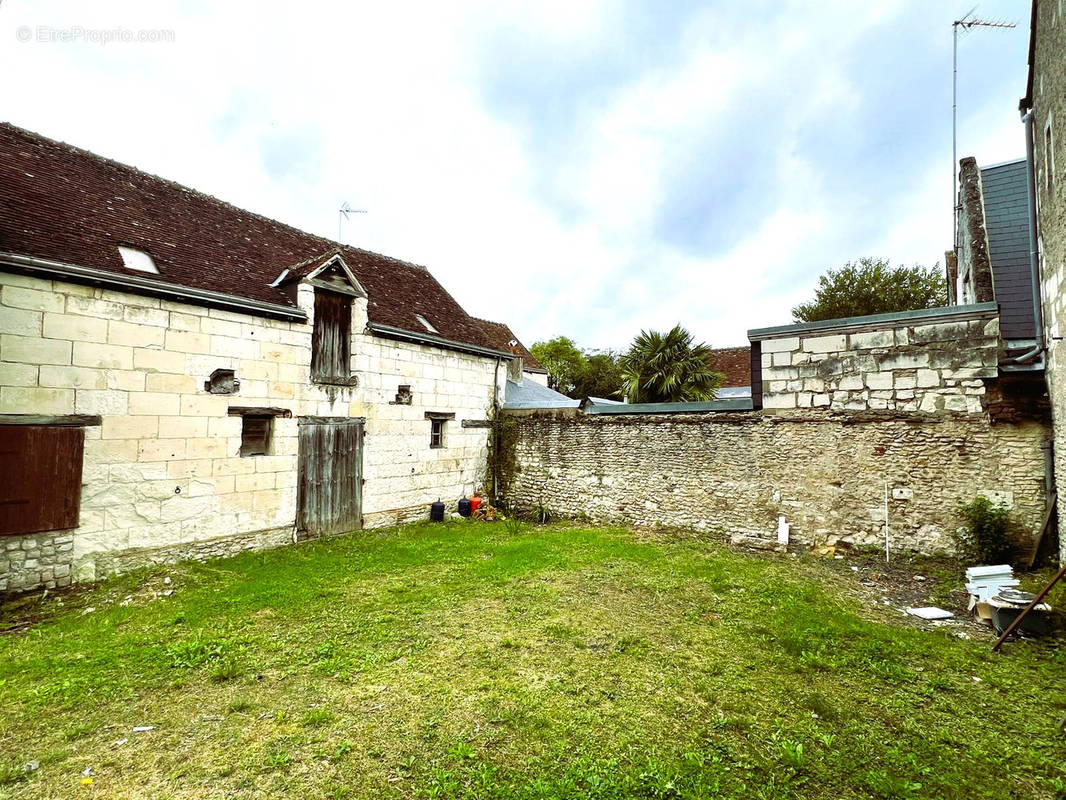 Maison à BLERE