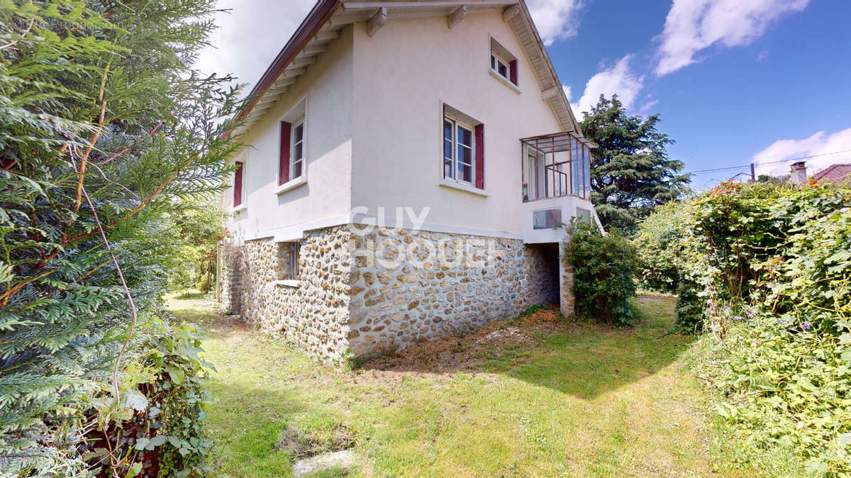 Maison à BREUX-JOUY