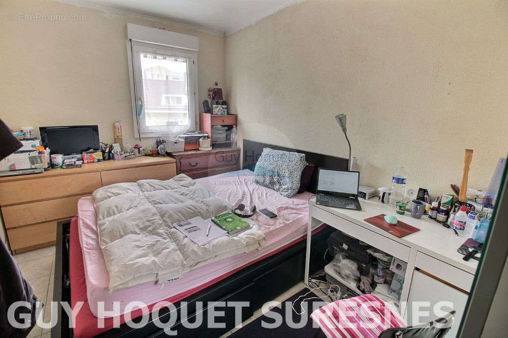 Appartement à SURESNES