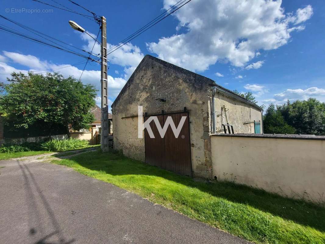 Maison à SAINT-GERMAIN-LAVAL