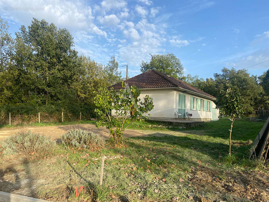 Maison à CASTELMAUROU