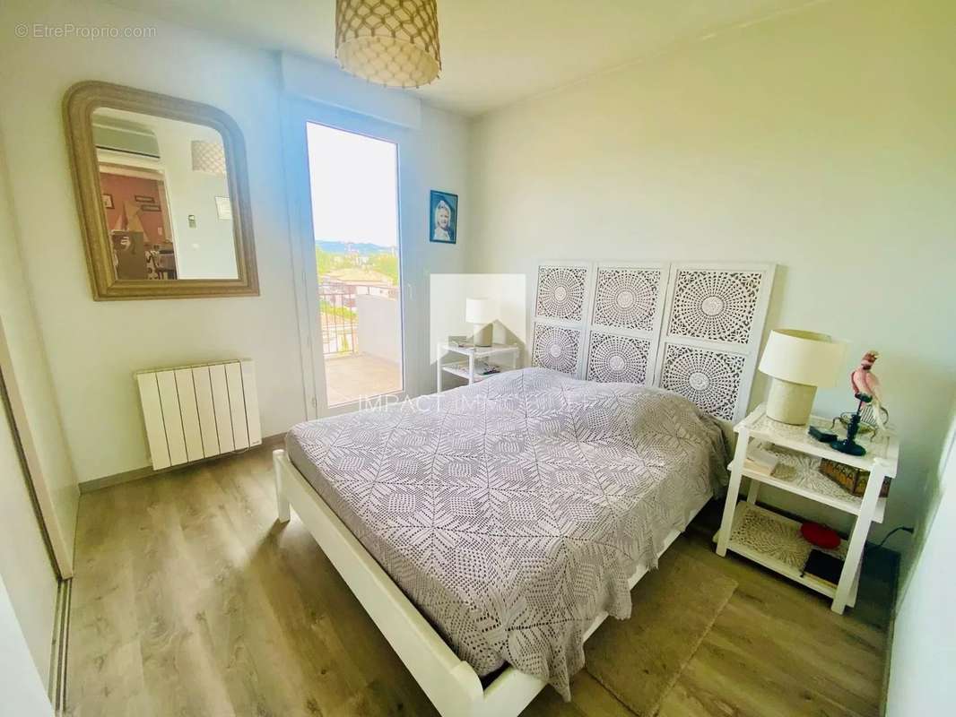 Appartement à HYERES