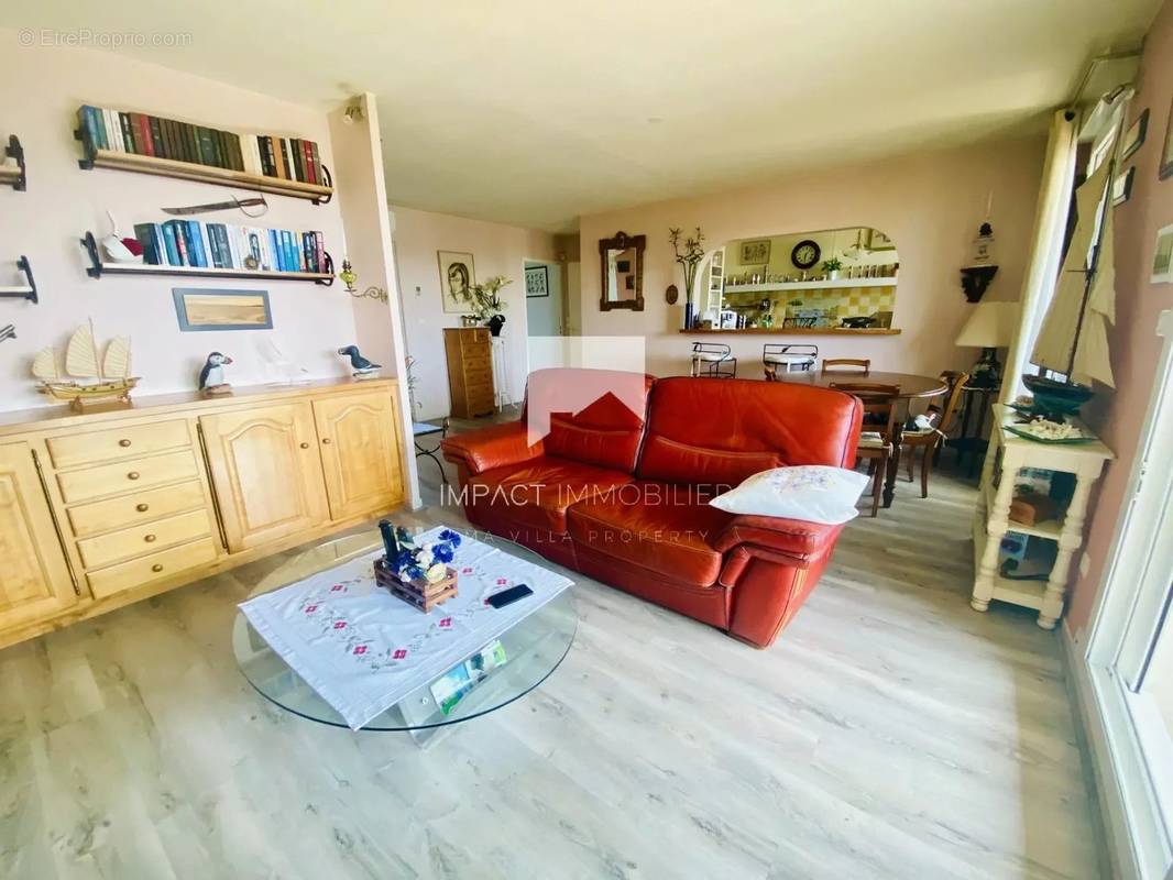 Appartement à HYERES