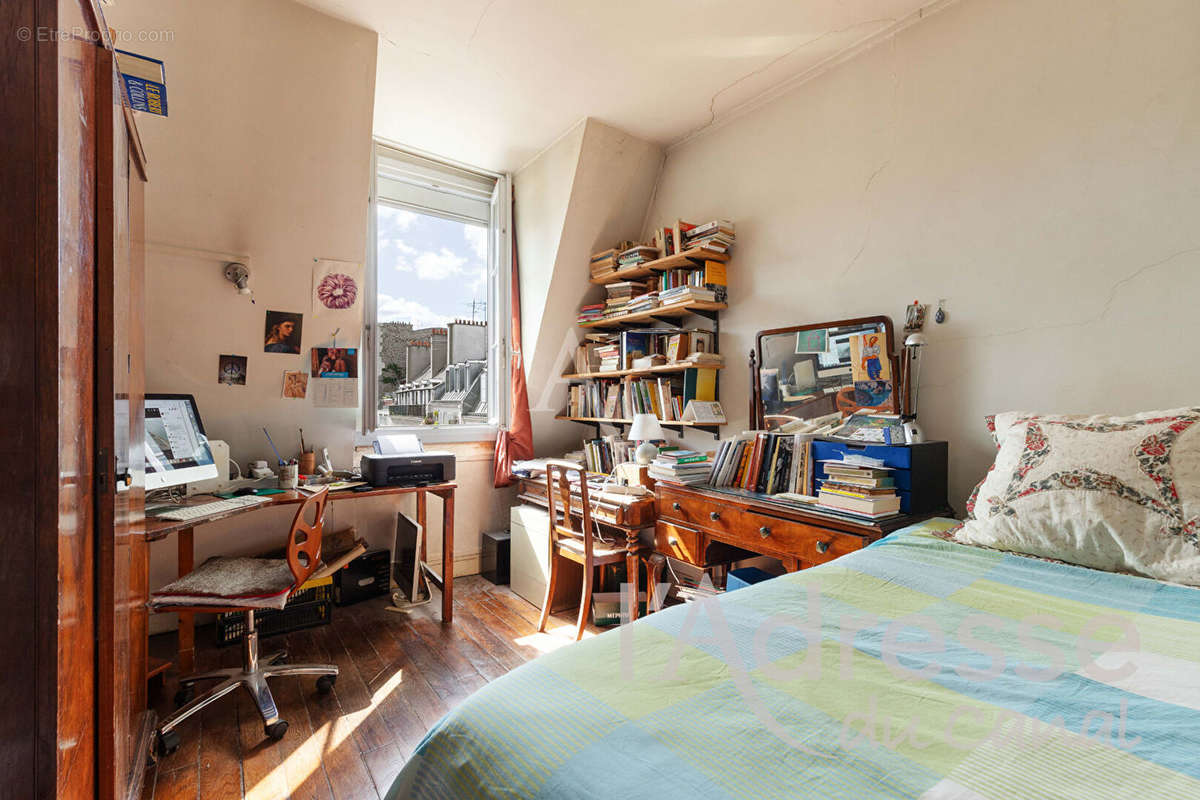 Appartement à PARIS-10E