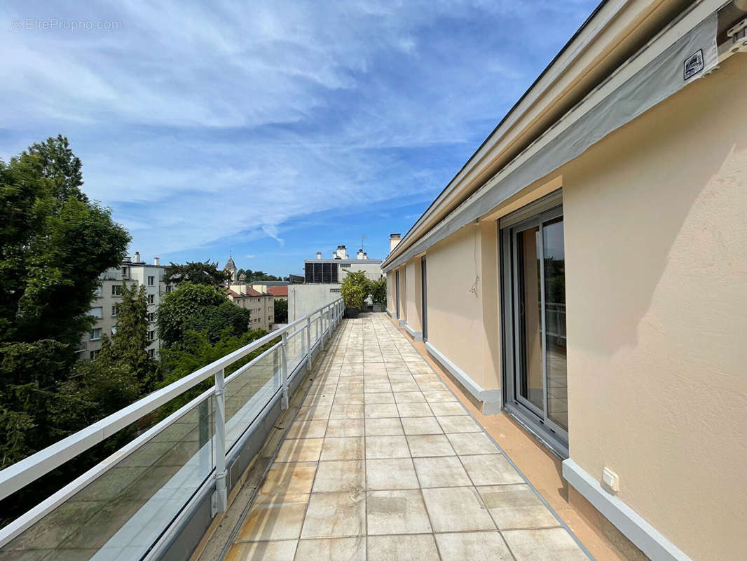 Appartement à VERSAILLES