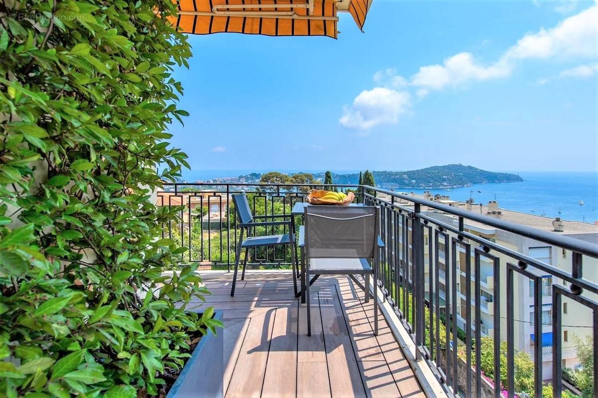 Appartement à VILLEFRANCHE-SUR-MER