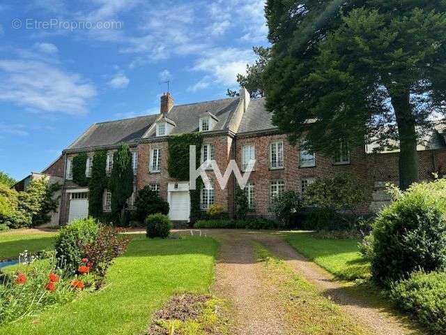 Maison à BEAUCHAMPS