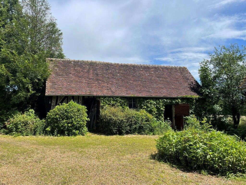 Maison à LA BAZOCHE-GOUET