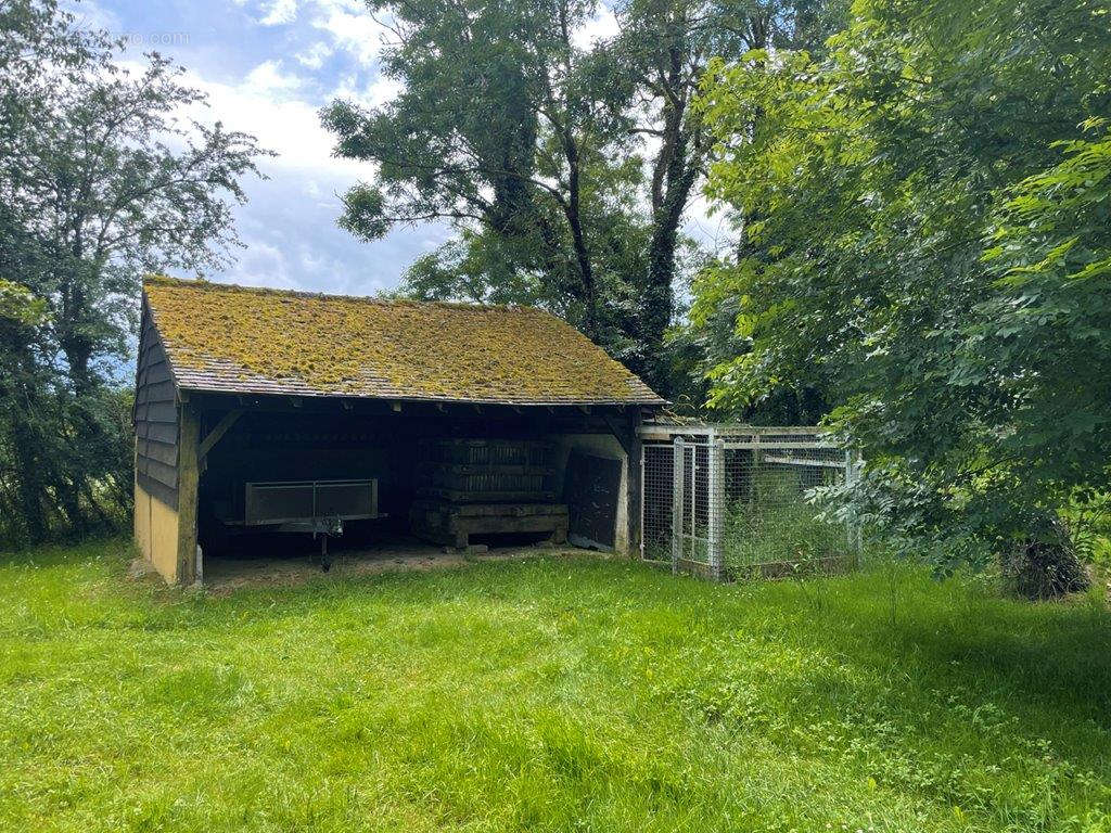 Maison à LA BAZOCHE-GOUET