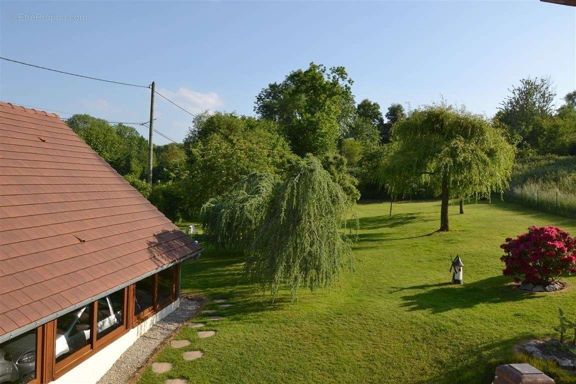 Maison à SAINTE-GAUBURGE-SAINTE-COLOMBE