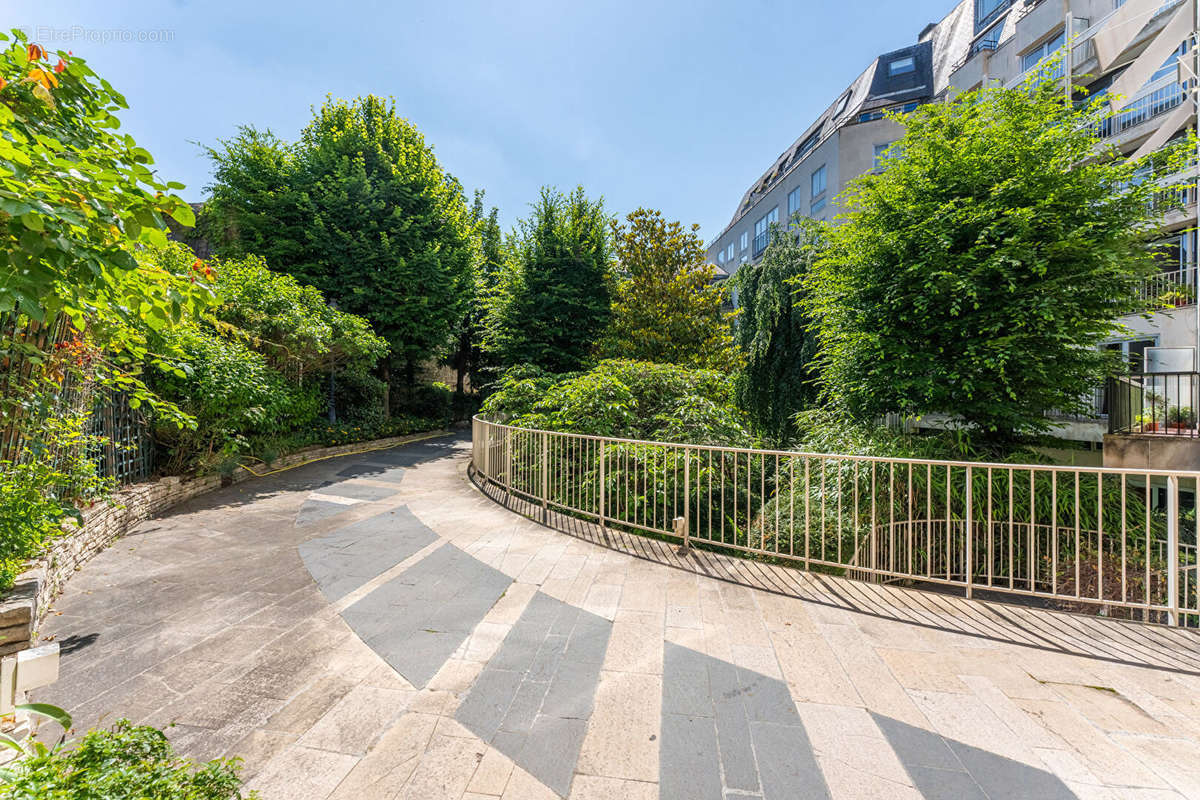 Appartement à PARIS-5E