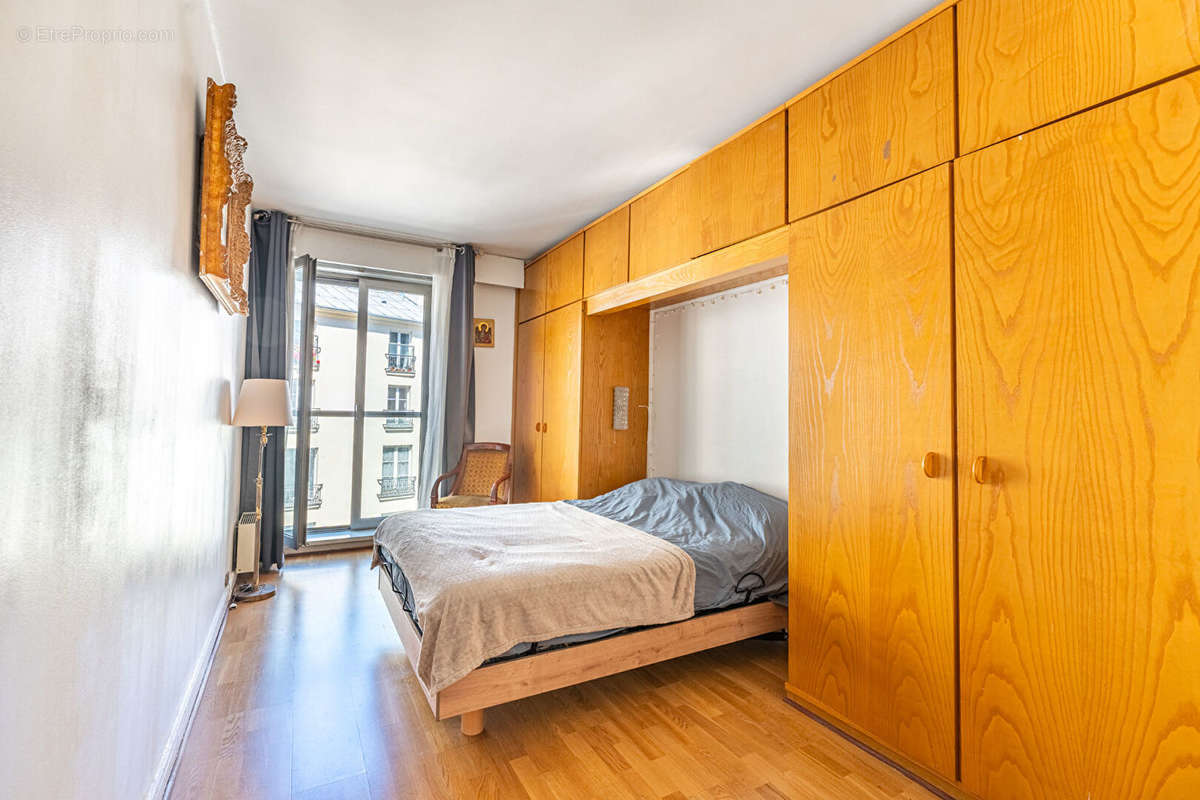 Appartement à PARIS-5E