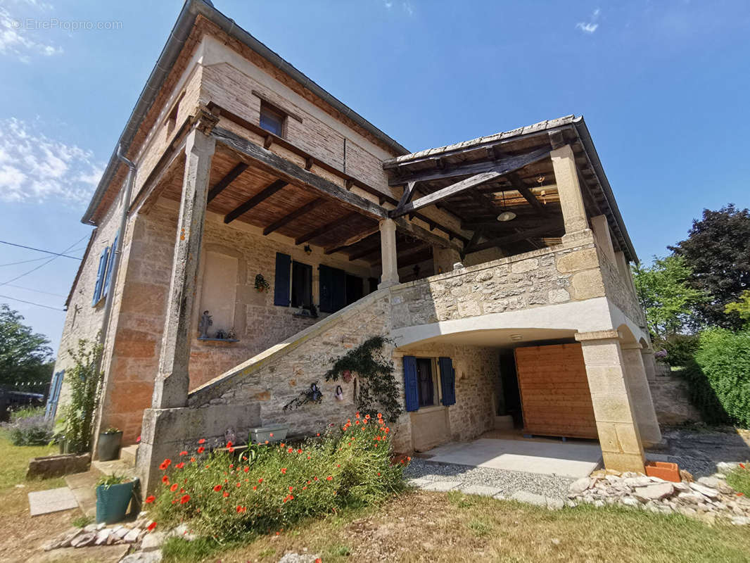 Maison à CAYLUS