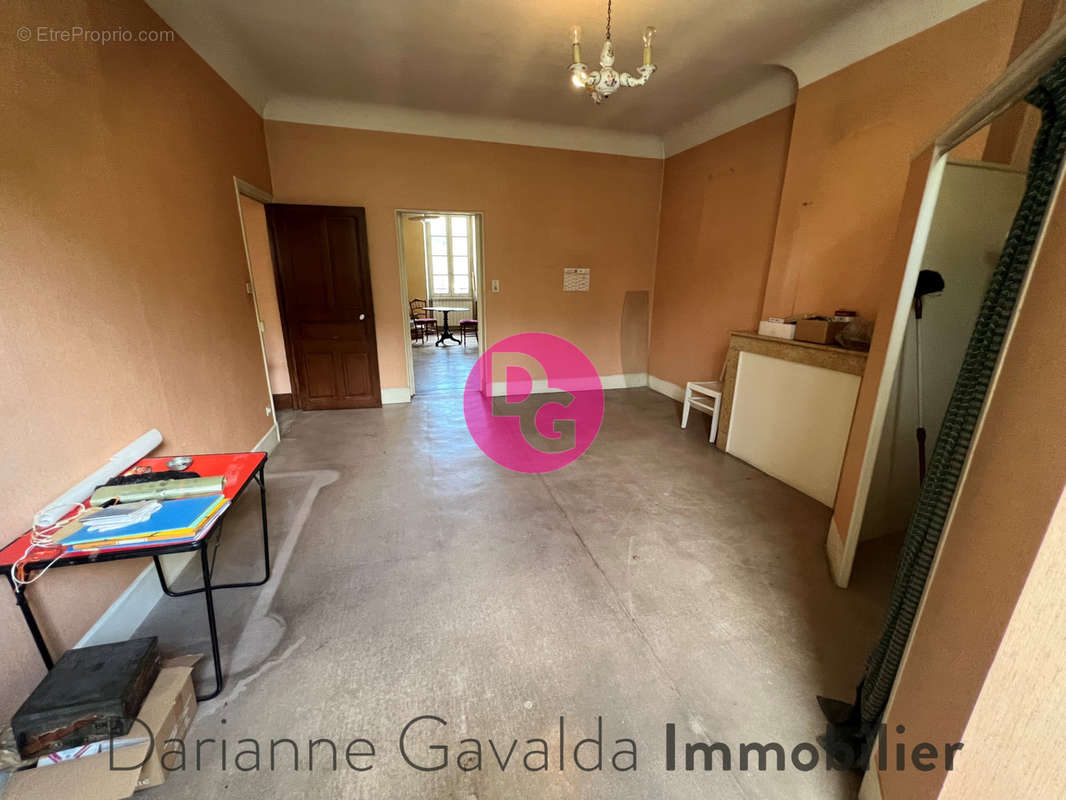 Appartement à DECAZEVILLE