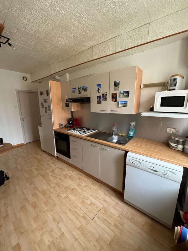 Appartement à FRASNE