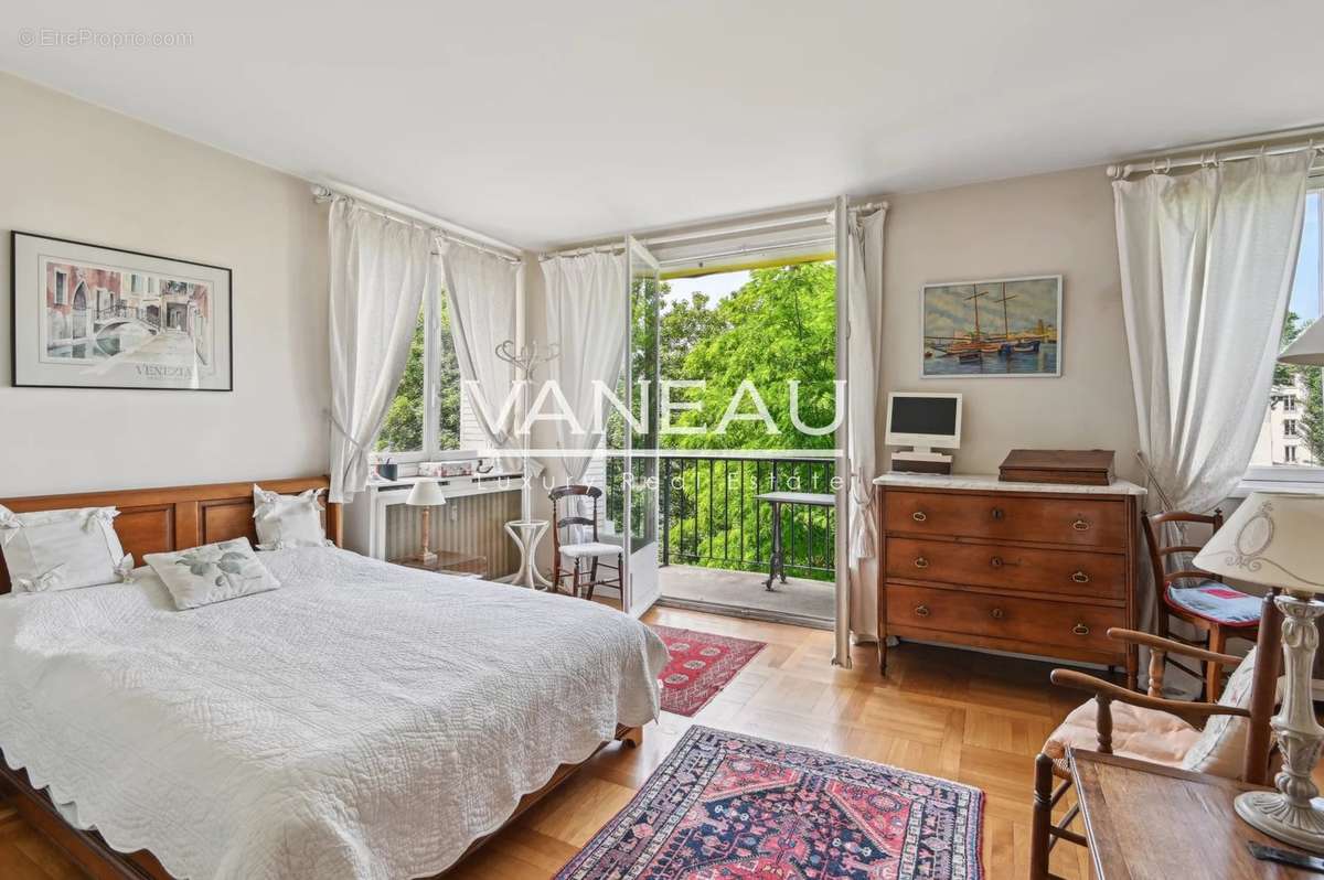 Appartement à BOULOGNE-BILLANCOURT