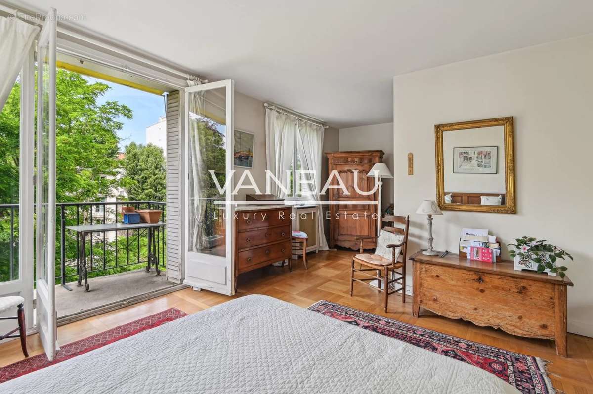 Appartement à BOULOGNE-BILLANCOURT