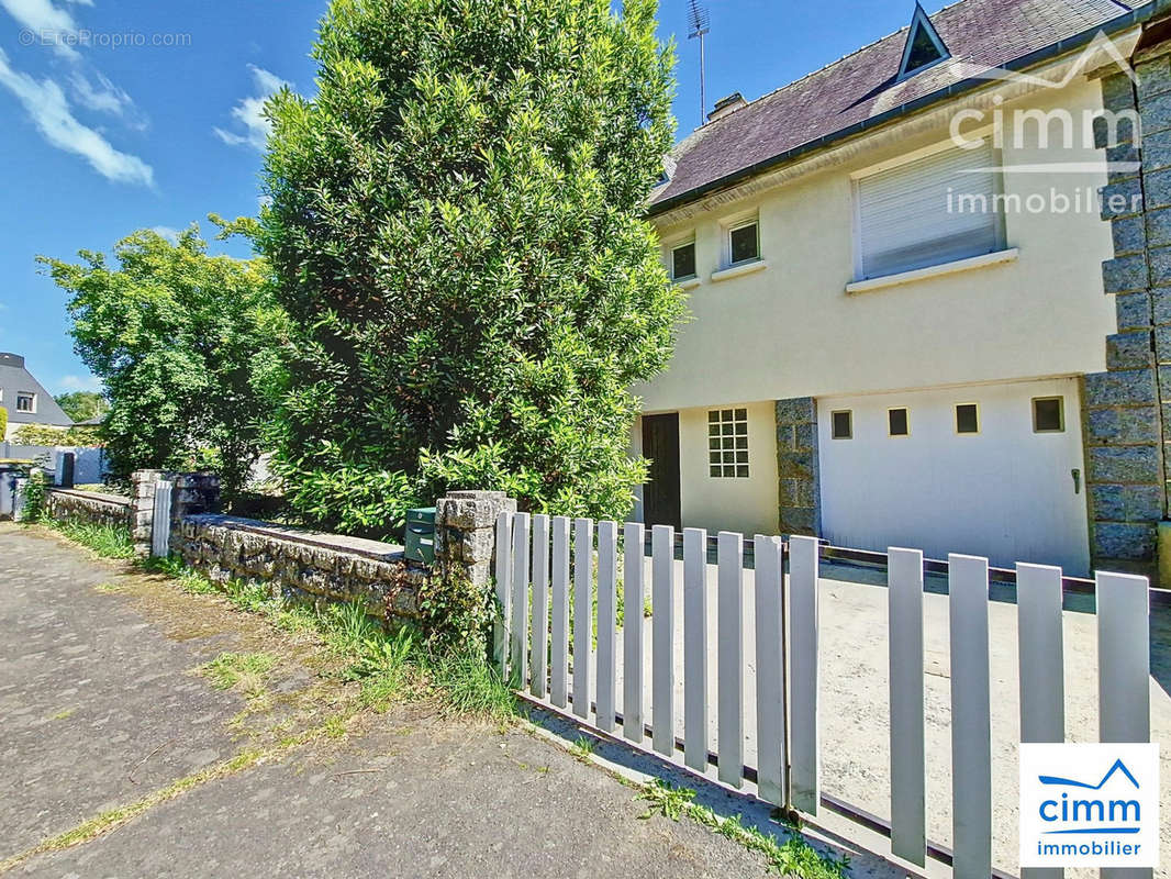 Maison à NOYAL-CHATILLON-SUR-SEICHE