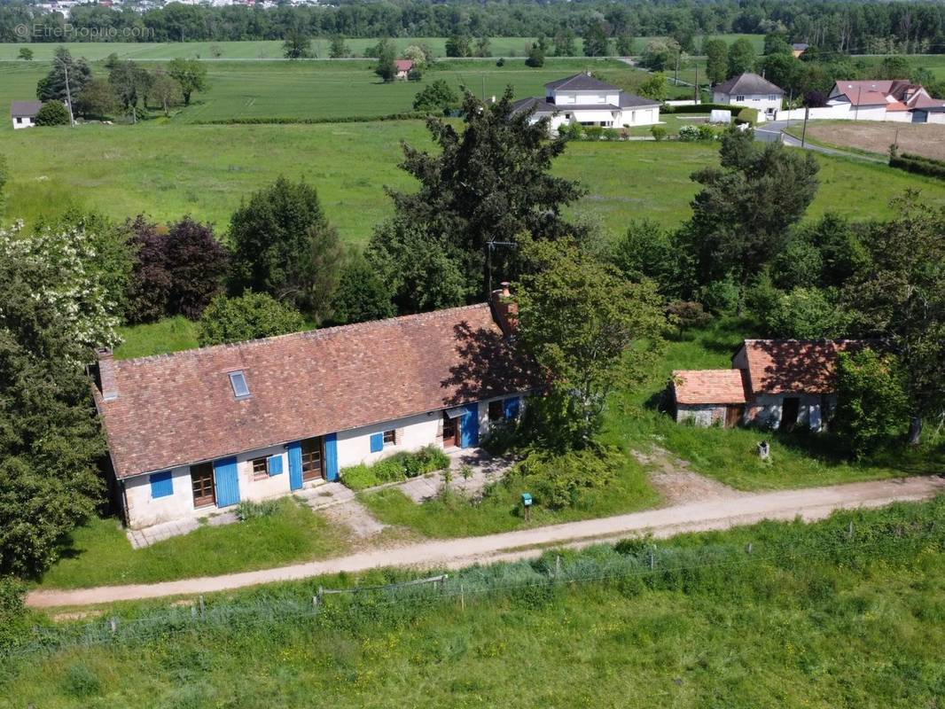 Maison à BRESSOLLES