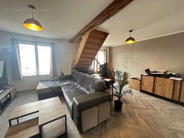 Appartement à LIANCOURT