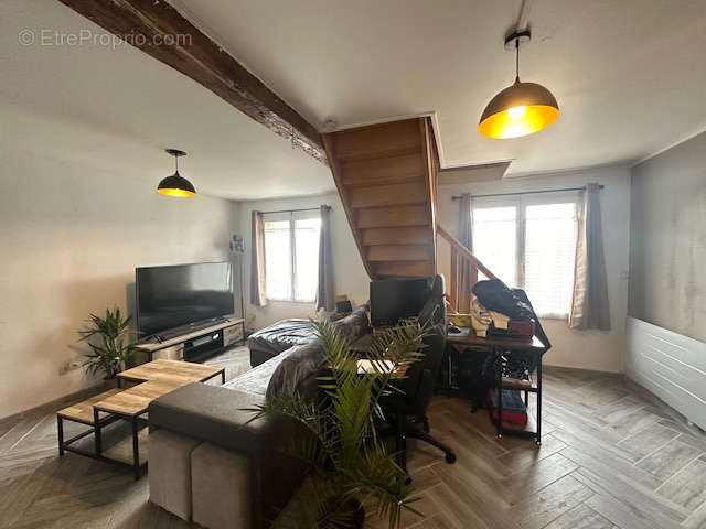 Appartement à LIANCOURT