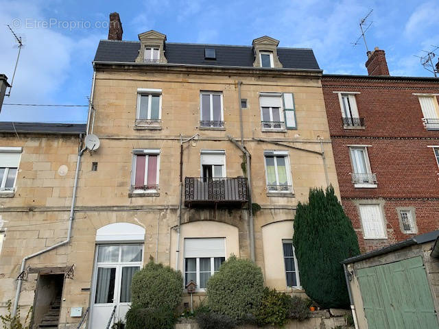 Appartement à LIANCOURT