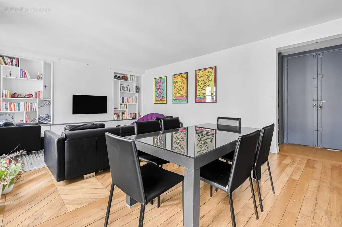 Appartement à PARIS-9E