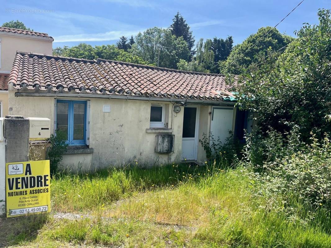 Maison à FROIDFOND