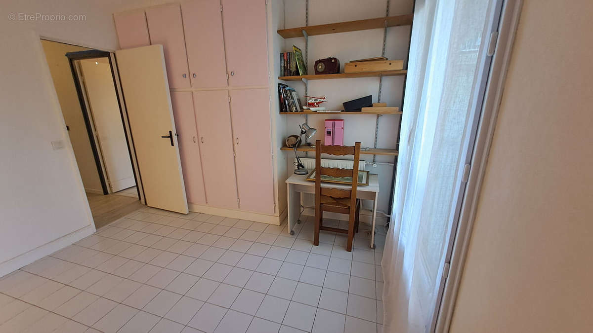 Appartement à MAGNY-LES-HAMEAUX