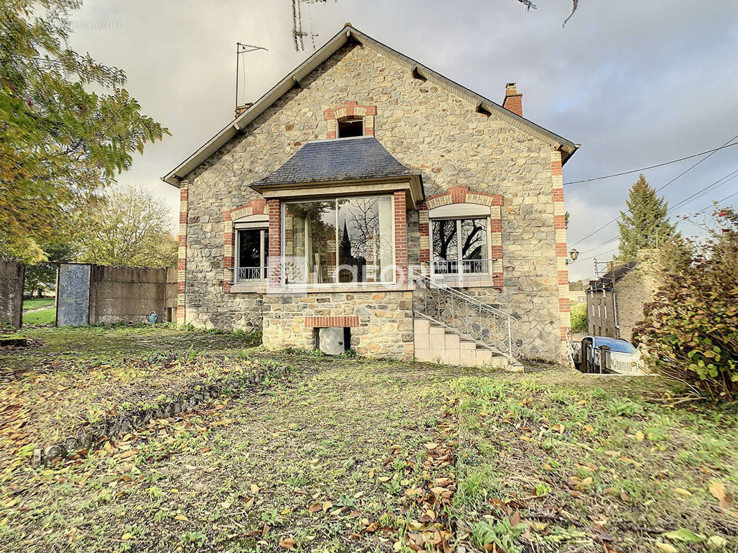 Maison à MERDRIGNAC