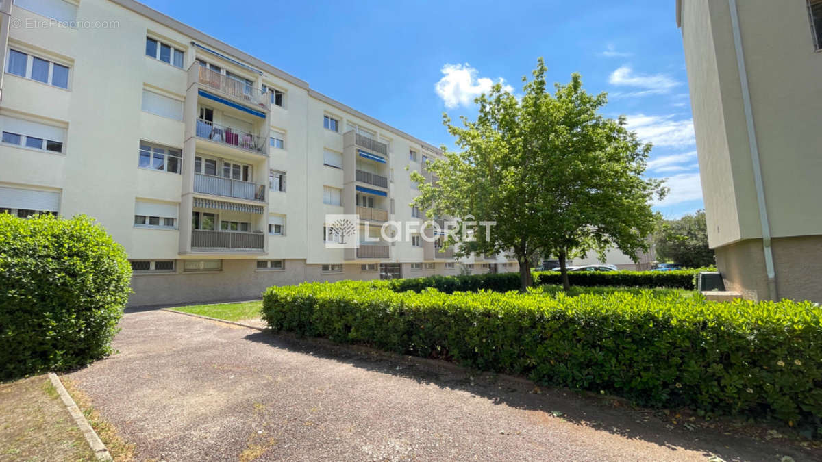 Appartement à CASTELNAU-LE-LEZ