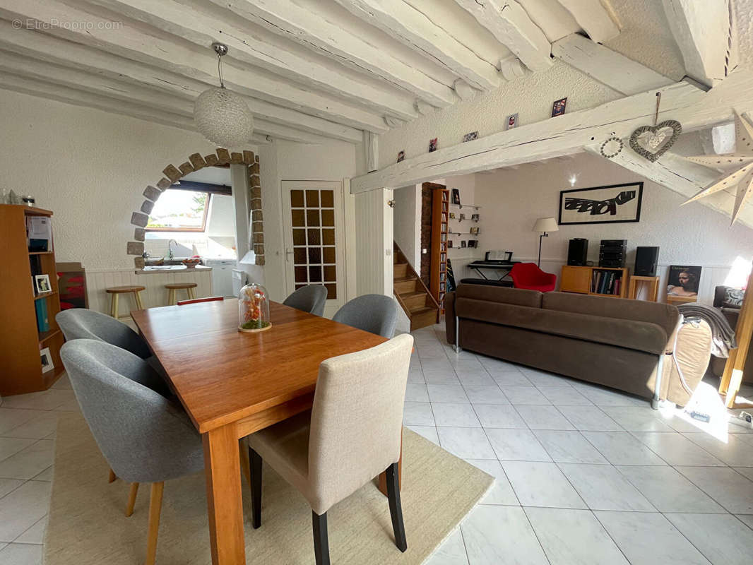 Appartement à SAINT-GERMAIN-LES-ARPAJON