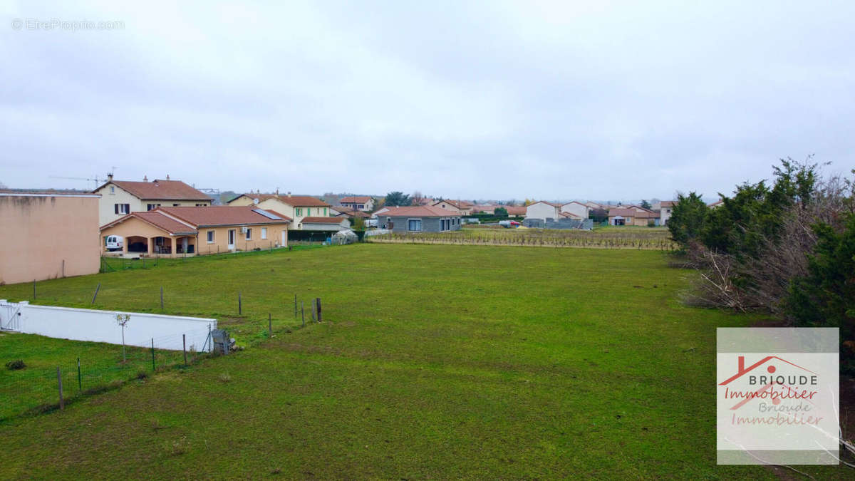 Terrain à BRIOUDE