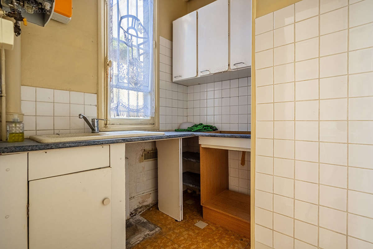 Appartement à PARIS-11E