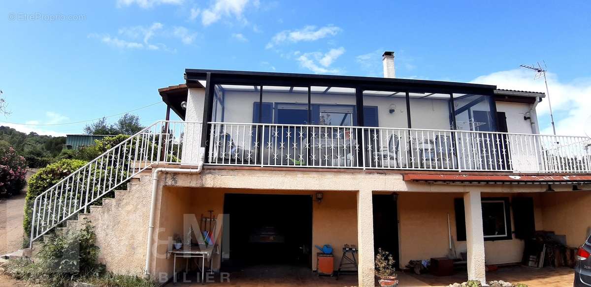 Maison à CAMPAGNE-SUR-AUDE