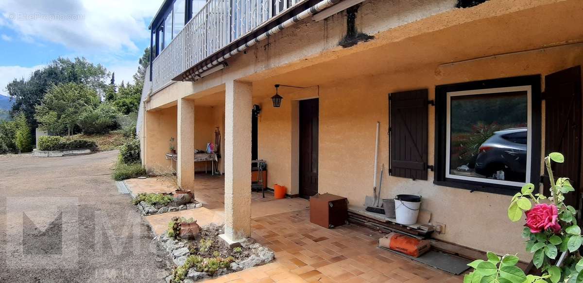 Maison à CAMPAGNE-SUR-AUDE