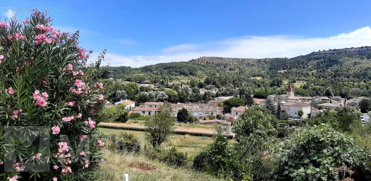 Maison à CAMPAGNE-SUR-AUDE