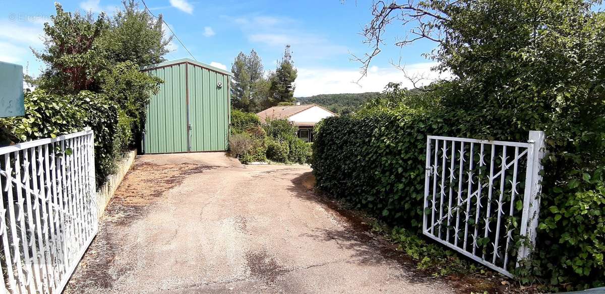 Maison à CAMPAGNE-SUR-AUDE