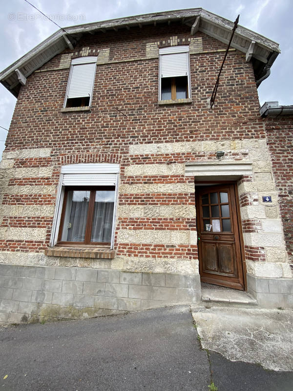 Maison à VILLERS-OUTREAUX