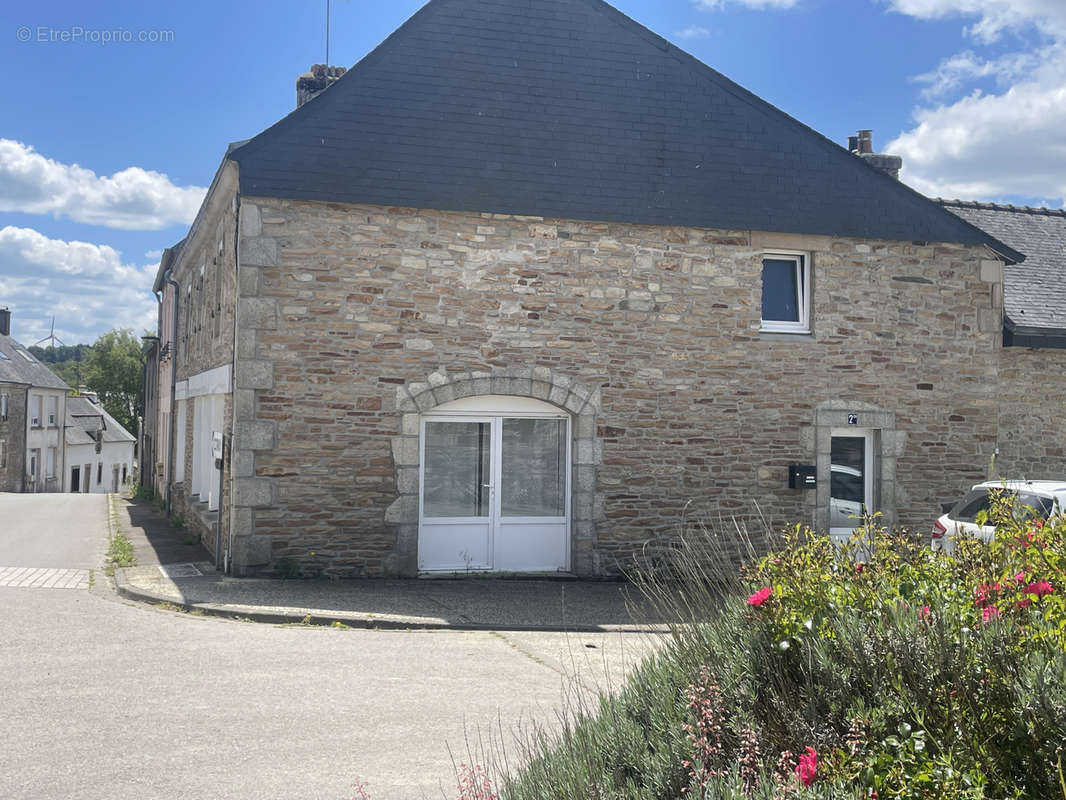 Maison à LEUHAN