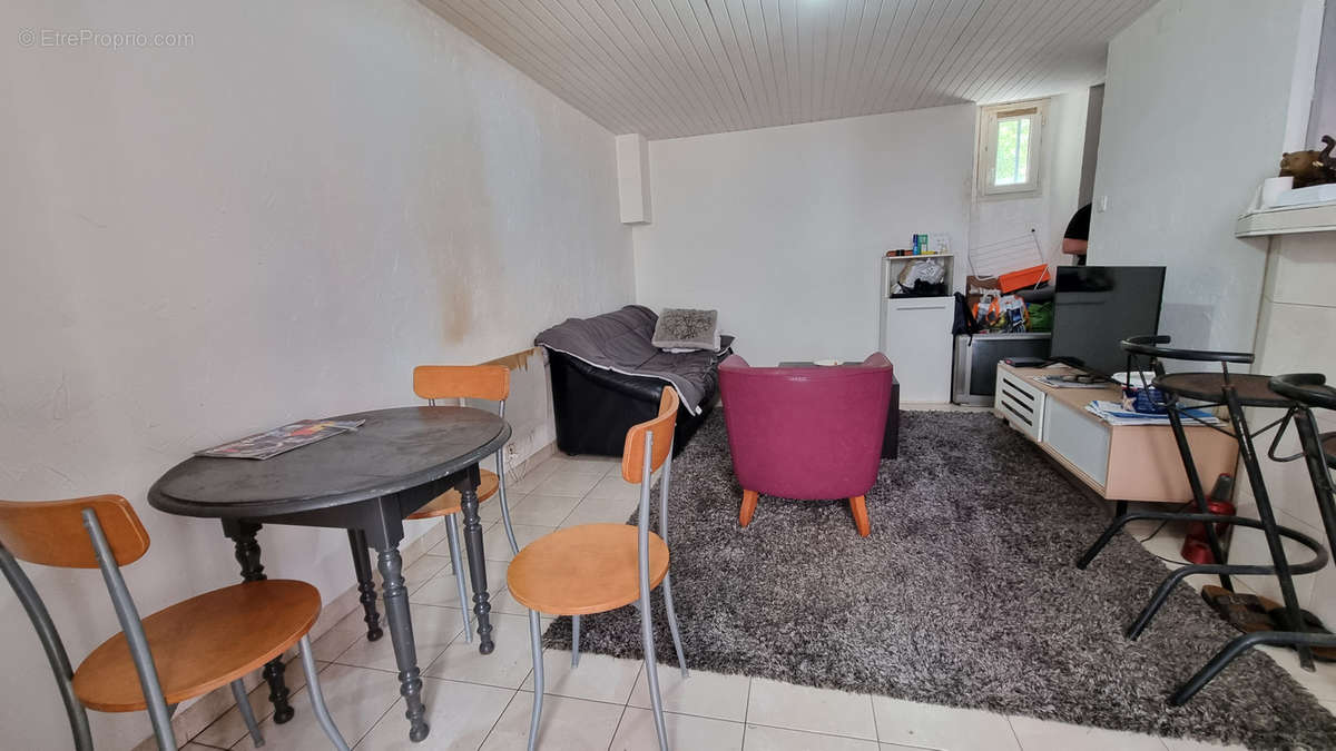 Appartement à POMPIGNAN