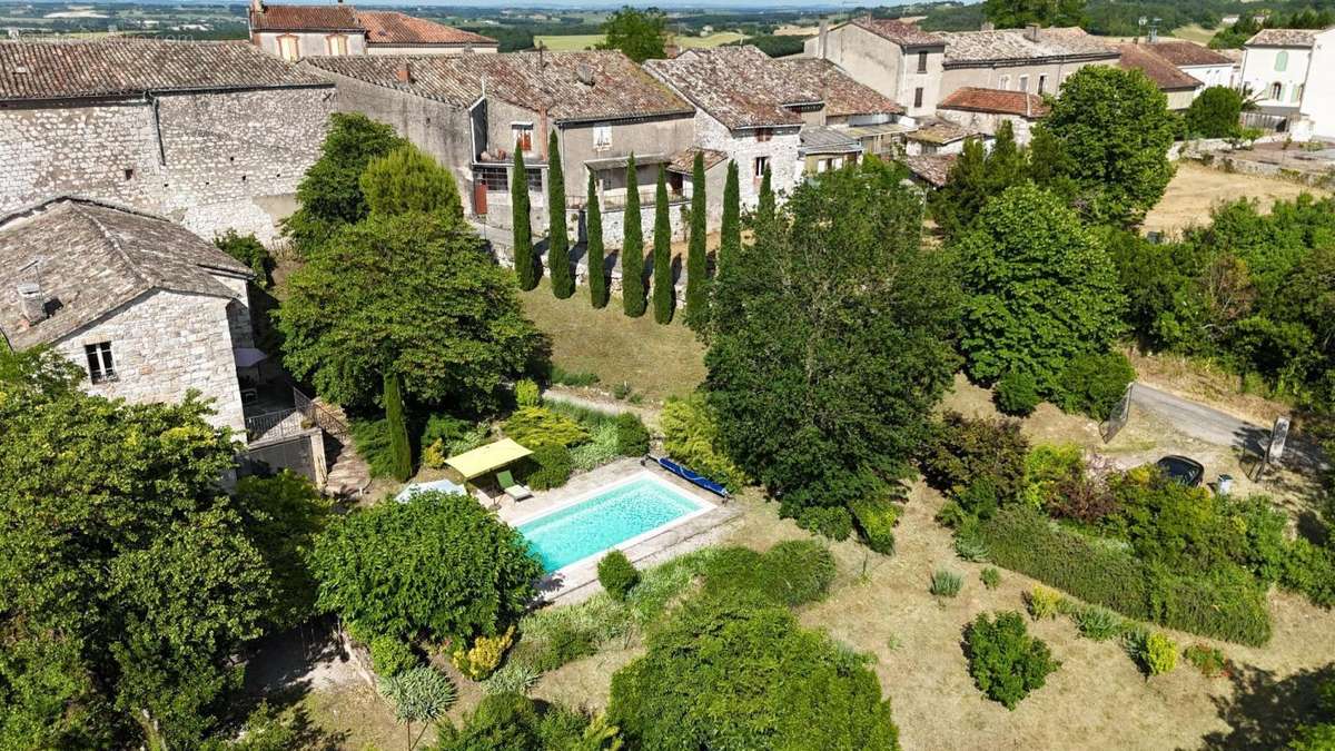 Maison à CASTELNAU-DE-MONTMIRAL