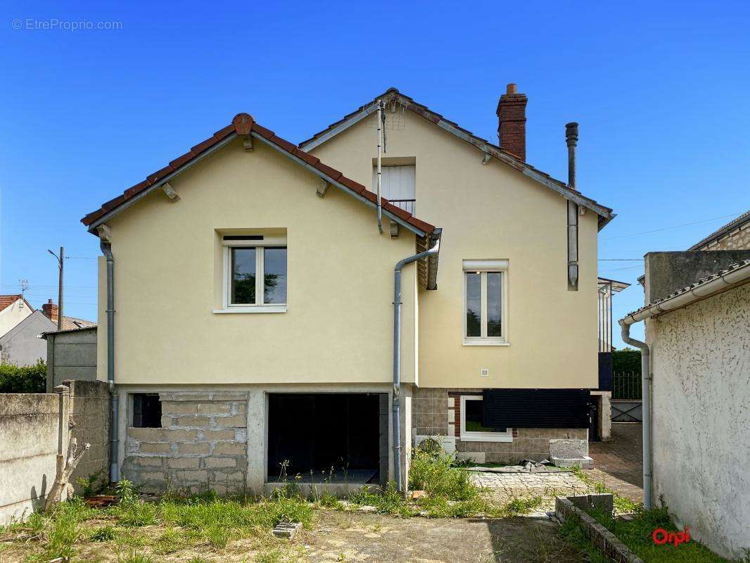 Maison à CHALETTE-SUR-LOING