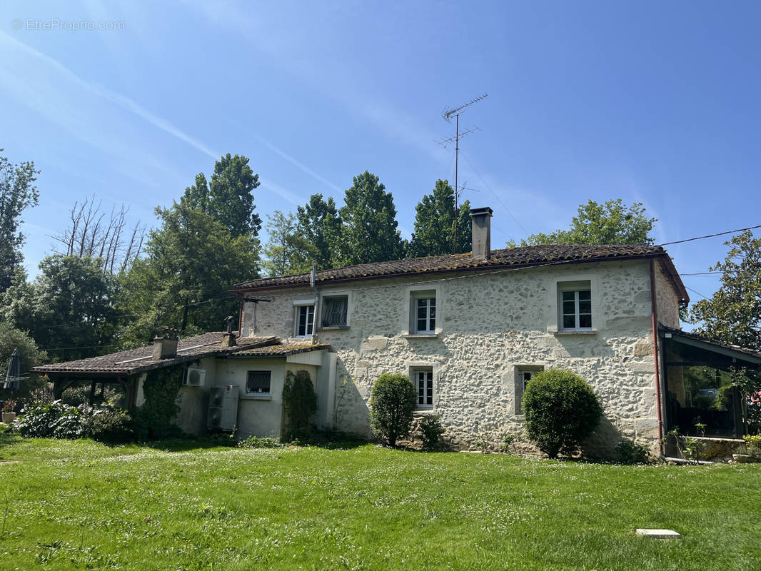 Maison à BAZAS