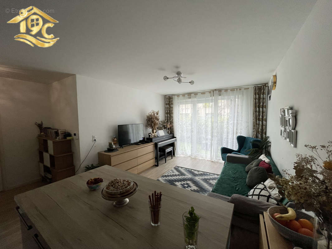 Appartement à CARRIERES-SOUS-POISSY