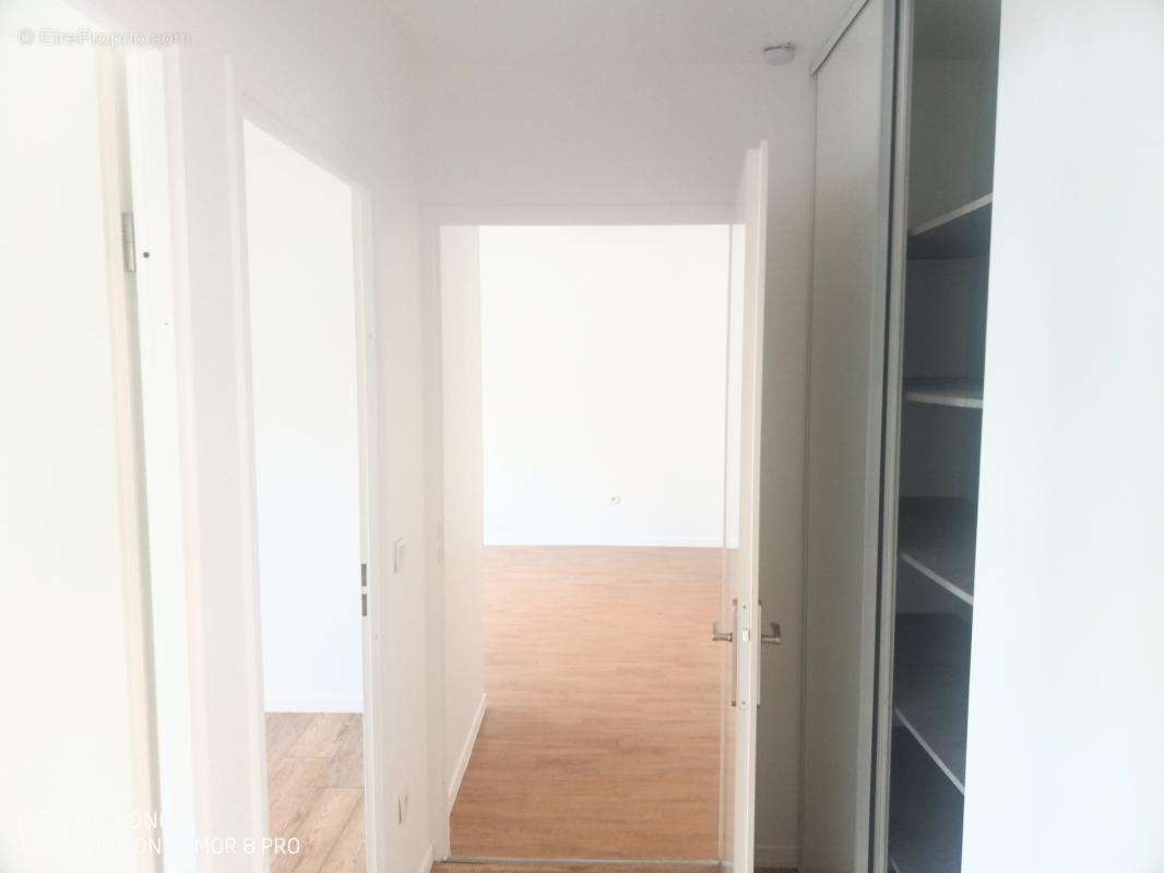 Appartement à GENNEVILLIERS