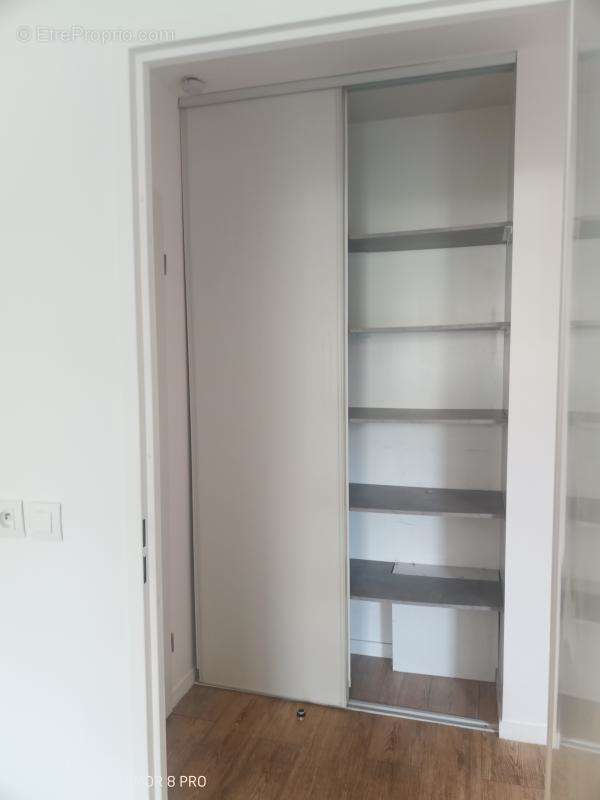 Appartement à GENNEVILLIERS