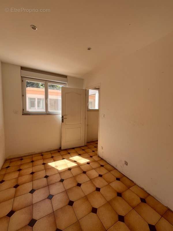 Appartement à MARSEILLE-16E