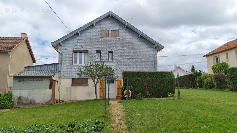 Maison à SAINT-MARTIN-D&#039;ESTREAUX