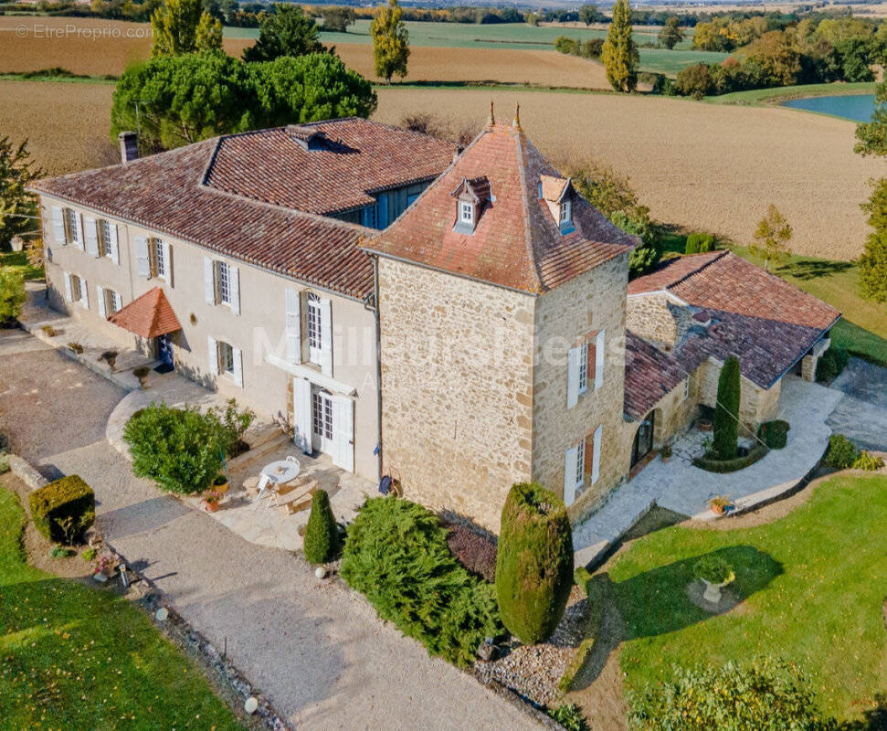 Maison à PREIGNAN